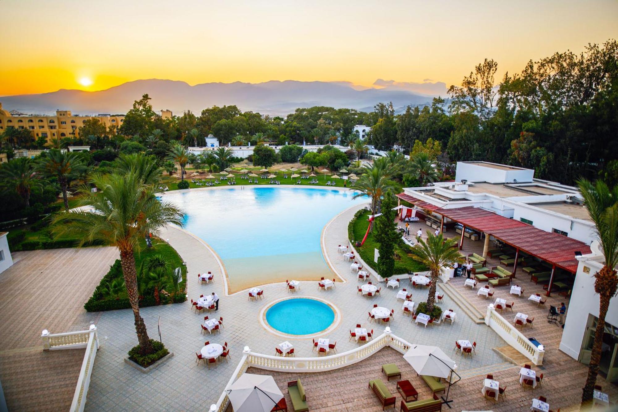 Hotel Tmk L'atrium Yasmine By Turismark 4*