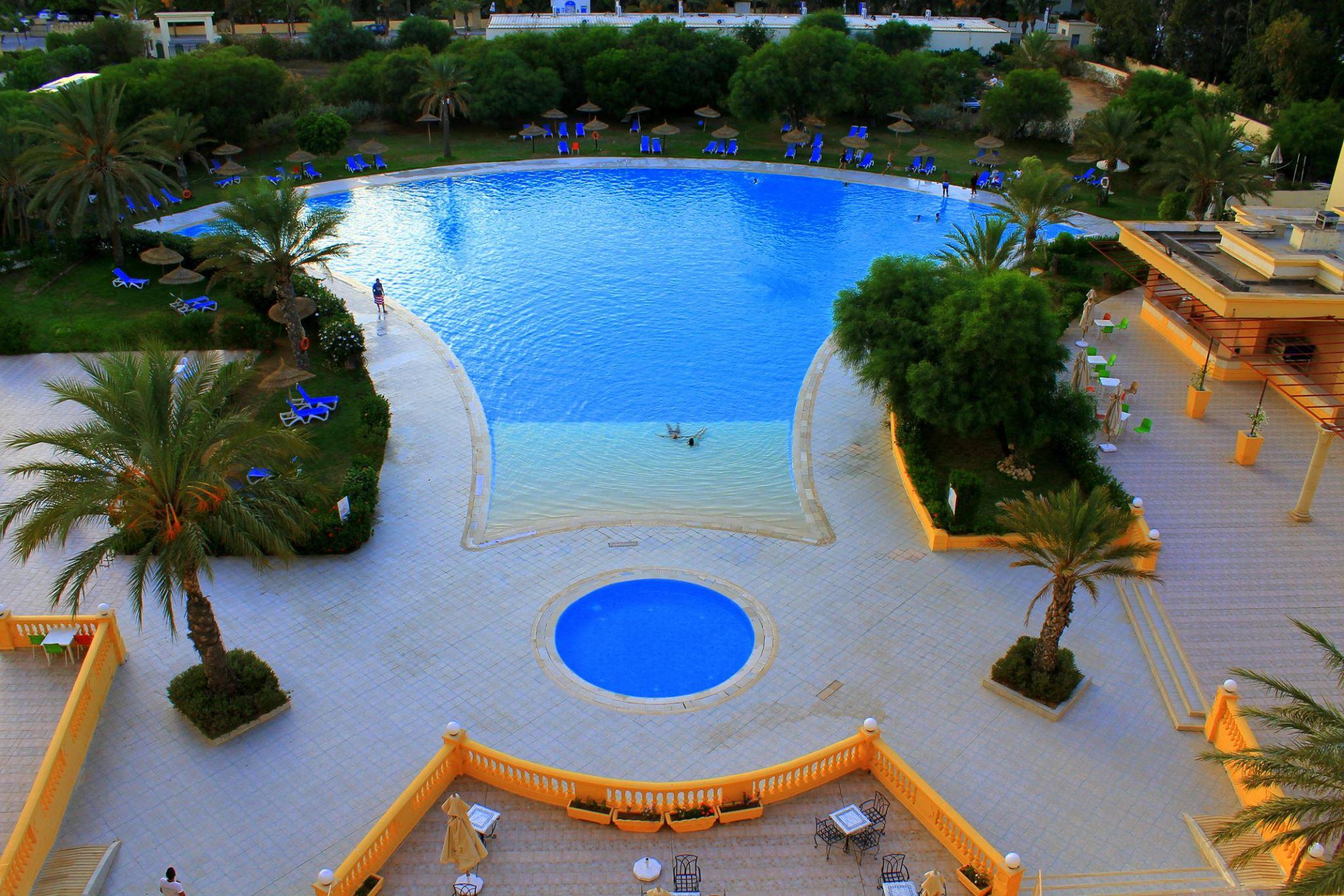 Hotel Tmk L'atrium Yasmine By Turismark