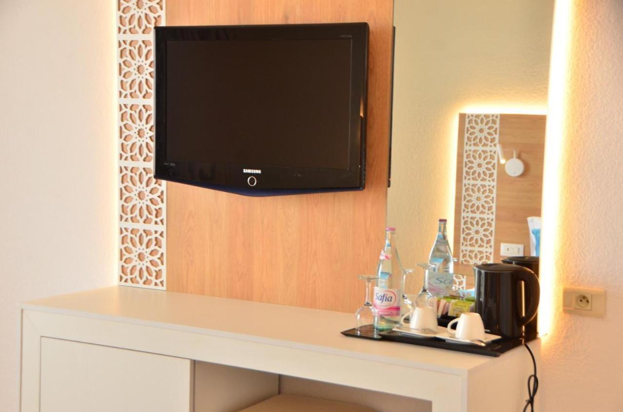 Hotel Tmk L'atrium Yasmine By Turismark 4*
